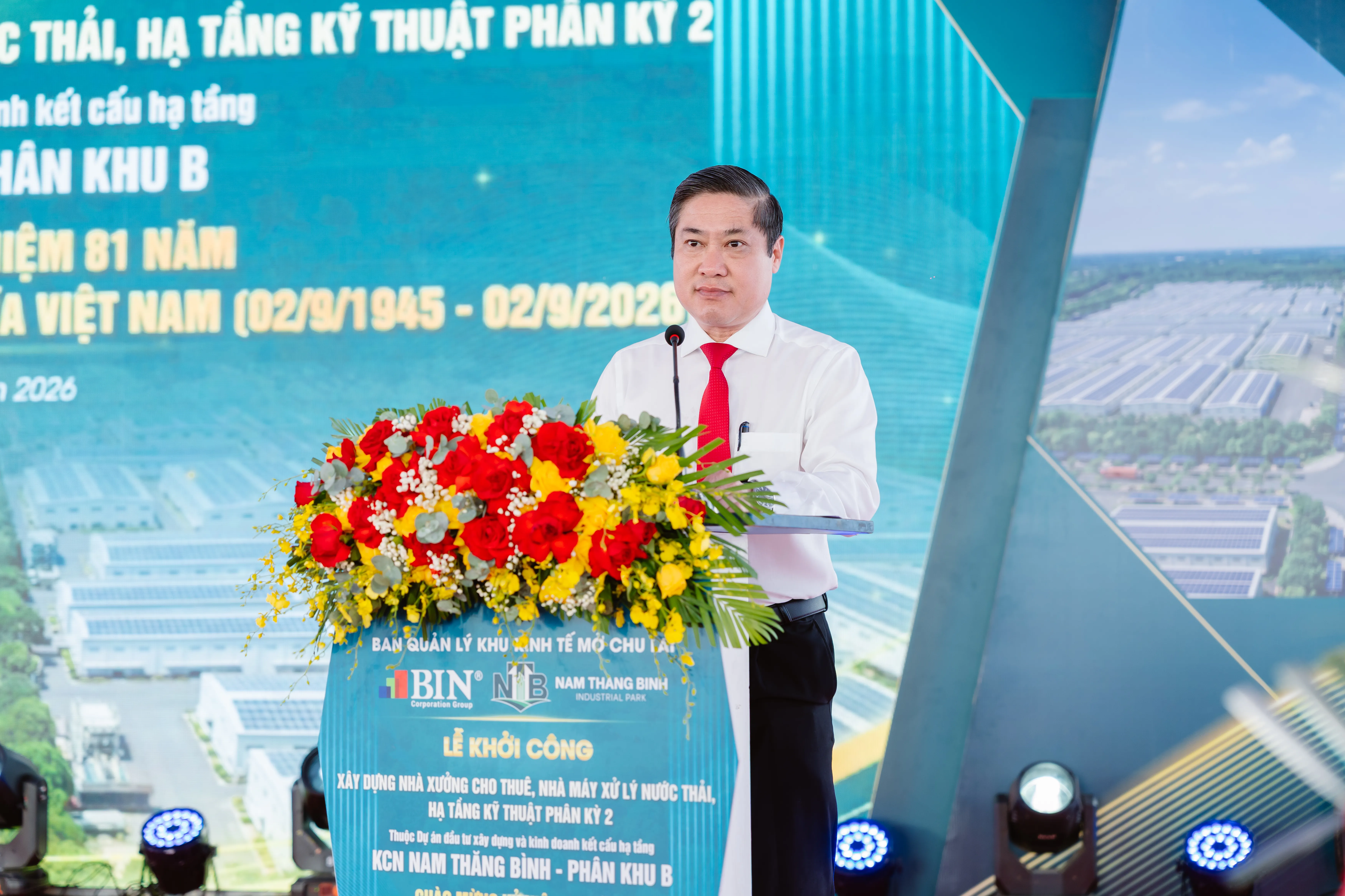 Mr. Phan Thai Binh – Vice Chairman of the Da Nang City People’s Committee Mr. Phan Thai Binh – Vice Chairman of the Da Nang City People’s Committee